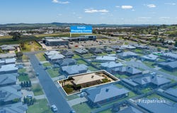 26 Alma Crescent, Estella, NSW 2650