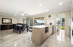 5 Banool Circuit, Bomaderry, NSW 2541