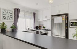 8 Sanctuary Court, Morphett Vale, SA 5162