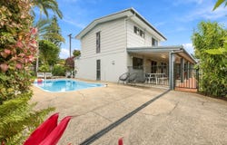 2-4 Lola Close, Woree, Qld 4868