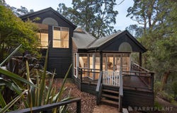 32 Seaview Road, Cockatoo, Vic 3781