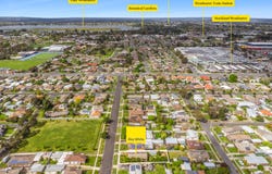 21 Margaret Street, Wendouree, Vic 3355