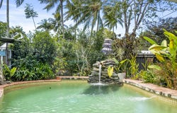 1 Saffron Close, Holloways Beach, Qld 4878