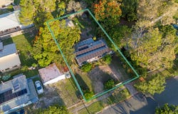 5 Egan Avenue, Beachmere, Qld 4510
