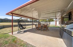 19 Westfield Drive, Westbrook, Qld 4350