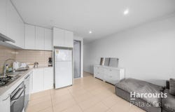302/64-66 Sahi Crescent, Roxburgh Park, Vic 3064