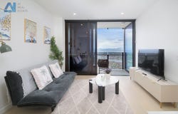 25611/16 Casino Drive, Broadbeach, Qld 4218