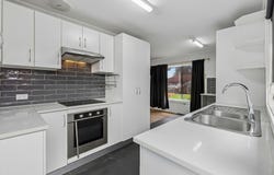 2 Verona Avenue, Mount Pritchard, NSW 2170