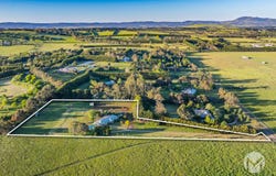147 Couzens Lane, Romsey, Vic 3434