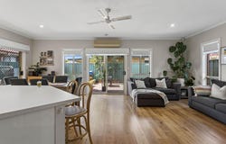 32 Mallard Crescent, Mawson Lakes, SA 5095