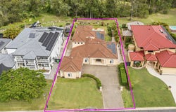 92 Arun Drive, Arundel, Qld 4214