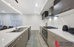 9 Trophis Street, Kalkallo, Vic 3064