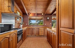 214 White Gum Road, Barkers Creek, Vic 3451