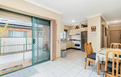 18 Barangaroo Road, Toongabbie, NSW 2146