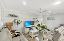4 Rossington Drive, Urraween, Qld 4655