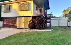 27 GOOLAGONG Crescent, Moranbah, Qld 4744