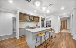15 Brewster Street, Alfredton, Vic 3350