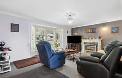8 Hill Range Crescent, Lithgow, NSW 2790