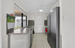 3 Epping Way, Mount Low, Qld 4818