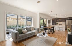 2/42 Dorset Road, Croydon, Vic 3136