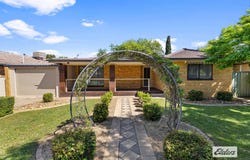 26 Maple Road, Lake Albert, NSW 2650