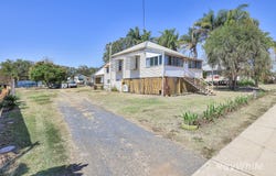 30 Milden Street, Gin Gin, Qld 4671