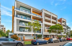 8/2 Castlereagh Street, Liverpool, NSW 2170