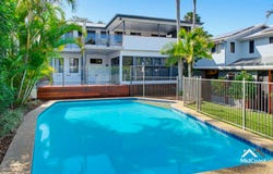 5 Surfriders Promenade, Forster, NSW 2428