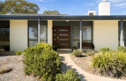 18 Shirra Close, Monash, ACT 2904