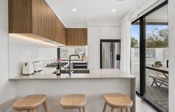 1/8 Koombana Way, Kallaroo, WA 6025