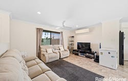 8 Ranch Street, Thabeban, Qld 4670