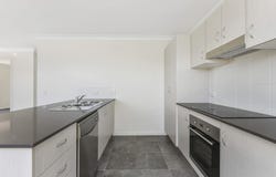 1/2B Waverley Street, North Toowoomba, Qld 4350