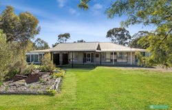 16 Viola Road, Huntly, Vic 3551