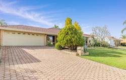 24 Stansted Crescent, Marangaroo, WA 6064
