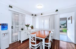 11 Baker Street, Kepnock, Qld 4670