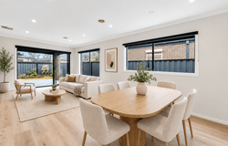 20 Omaroo Street, Truganina, Vic 3029
