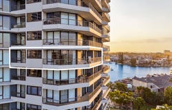 42/5 Admiralty Drive, Paradise Waters, Qld 4217