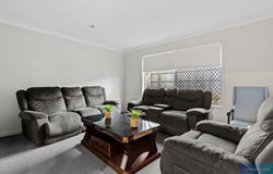 63 Killara Boulevard, Logan Reserve, Qld 4133