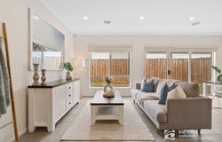 16 CROWLANDS CIRCUIT, Eynesbury, Vic 3338
