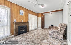 5 Dowie Street, Newborough, Vic 3825