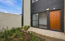 14/562B Cotter Road, Coombs, ACT 2611