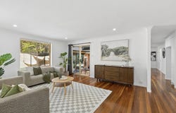 9 Meadow Road, Springfield, NSW 2250