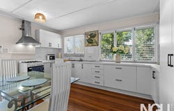 44 Baillieston Street, Leichhardt, Qld 4305