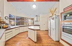 23 Tarragon Place, Thornlie, WA 6108