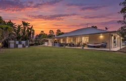 8 Eucalyptus Place, Regency Downs, Qld 4341