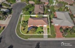 2/15 Ellimata Court, Strathdale, Vic 3550