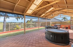 12 Alfred Close, Craigmore, SA 5114
