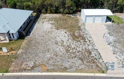 39 Ocean View Drive, Woodgate, Qld 4660