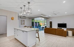 15 Esprit Cresent, Birtinya, Qld 4575