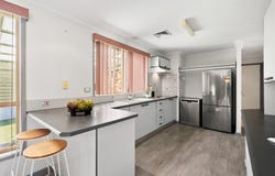 14 Spinnaker Ridge Way, Belmont, NSW 2280